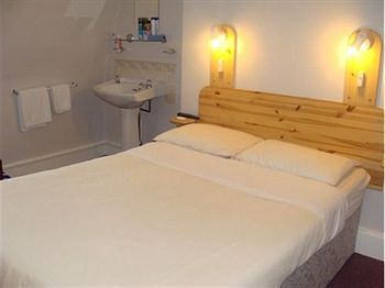 Belmont Hotel Wrexham Esterno foto